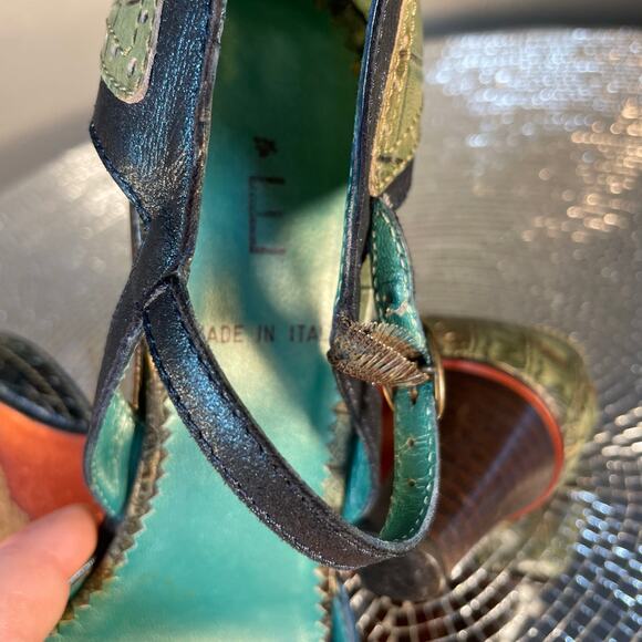 Italian kitten heel Mary Jane shoes size 37 - Picture 8 of 16